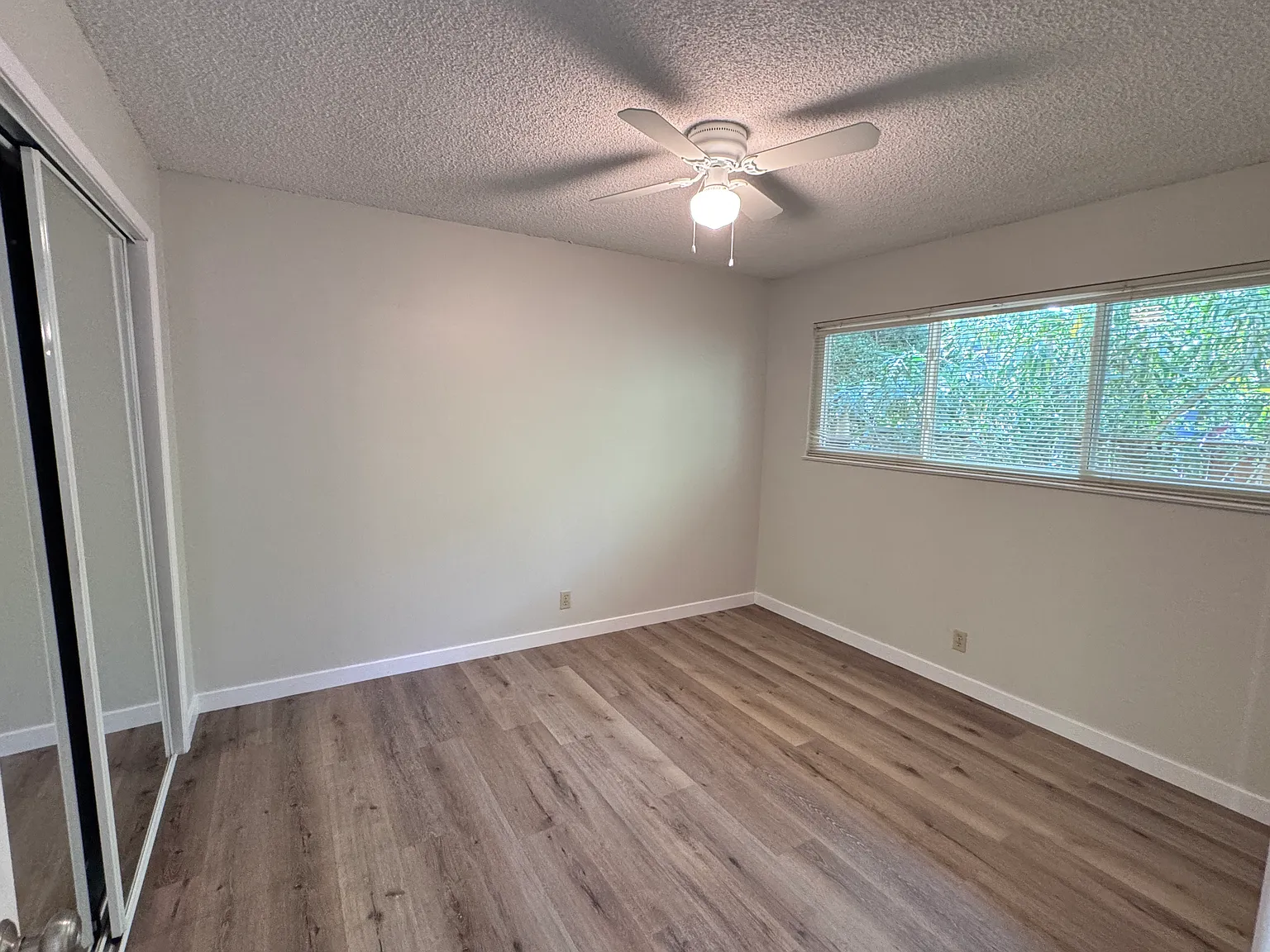 118 Ross St — Photo 1