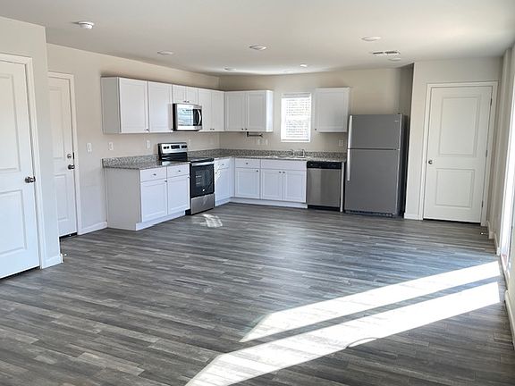 Living Room looking into kitchen