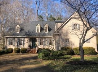 217 Holly Hills Dr, Williamsburg, VA