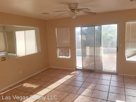 5th image of 6015 Dawn View Ln