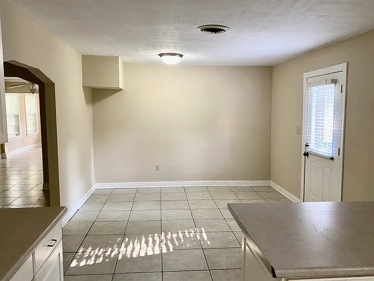 354 County Road 1349 — Photo 5