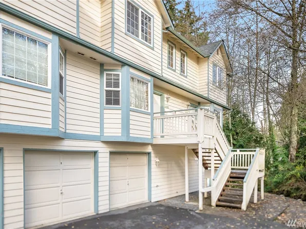 13629 26th Pl W #103, Lynnwood, WA 98087