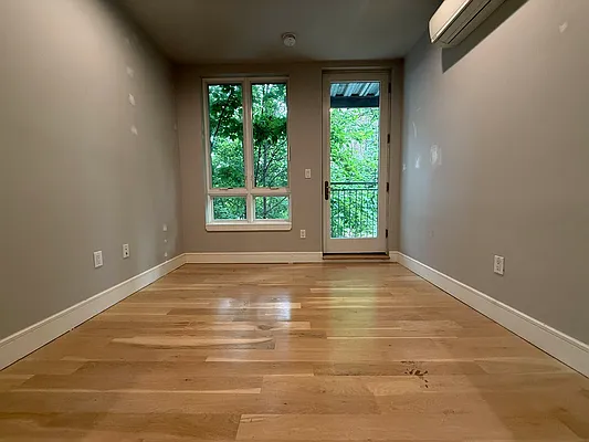 Rented by Arche Nest LLC | media 13