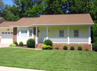 131 Idlewild Dr, Paducah, KY 42001