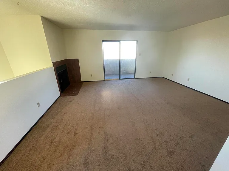 11320 Prospect Ave NE #D — Photo 8