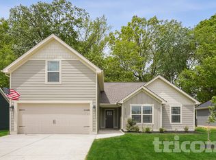 223 Fieldstone Ln, Springfield, TN 37172