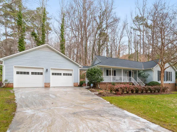 3816 Whispering Branch Rd, Raleigh, NC 27613