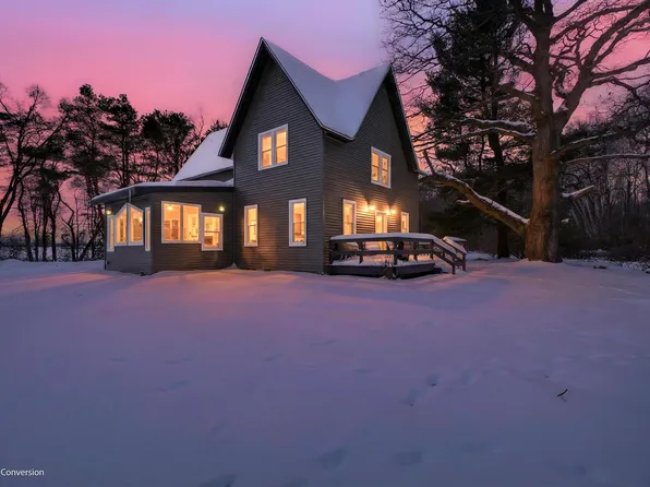 7107 W Webster Rd, Montague, MI 49437
