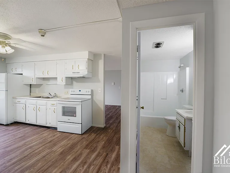 Prospect Street Apartments — Photo 23