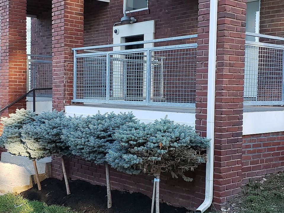 1st image of 318 Lawrence St APT 2W