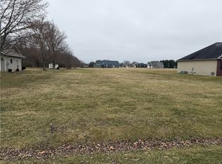 3258 S Kathy Ct, Decatur, IL 62521