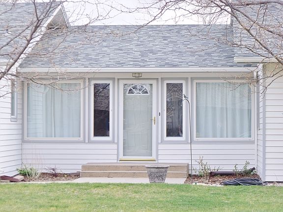 2nd image of 1437 23rd Ave