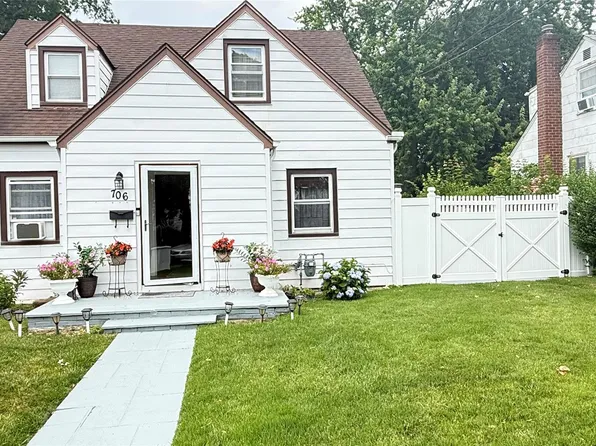 706 Partridge Avenue, West Hempstead, NY 11552
