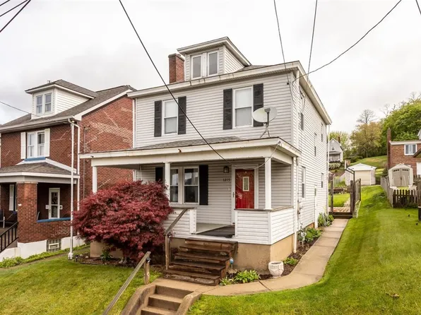 1215 California Ave, White Oak, PA 15131