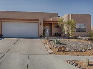 1334 Sara Way SE, Rio Rancho, NM 87124