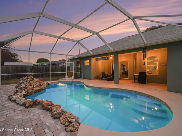 513 Summers Creek Dr, Merritt Island, FL 32952