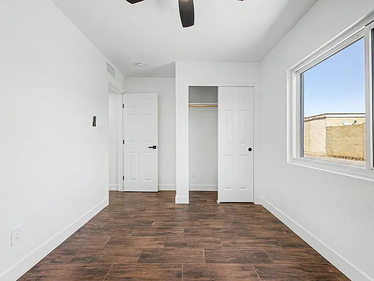 4127 N 106th Ave — Photo 22