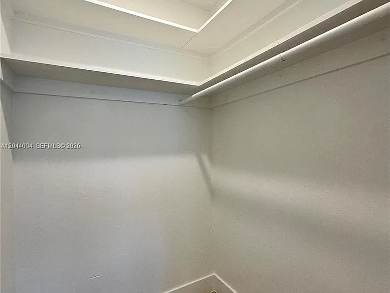 3700 NE 22nd Ave #4 — Photo 19