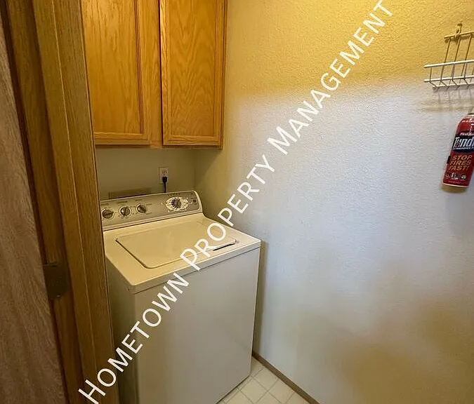 4683 Barrington Ln SE — Photo 12