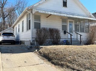 3219 N 60th St, Omaha, NE 68104