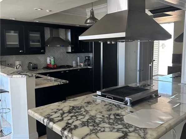 2777 Paradise Rd, Las Vegas, NV