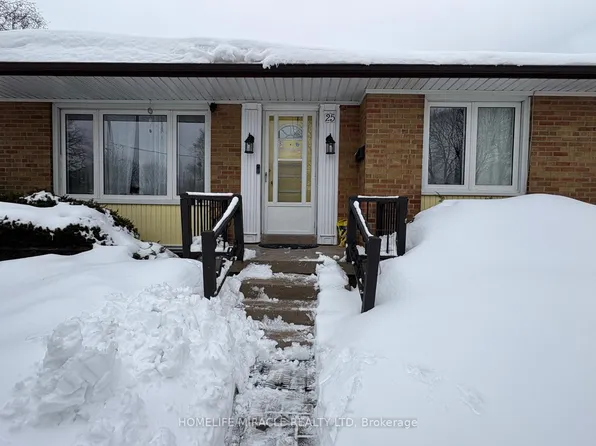 25 Ingrid Dr N, Toronto, ON M1G 3A8