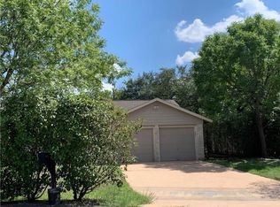 8701 Black Oak St, Austin, TX 78729