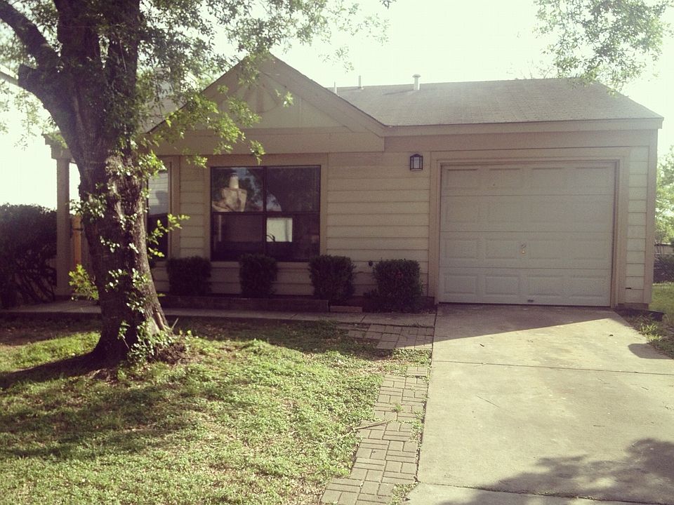 1st image of 9708 Village Briar