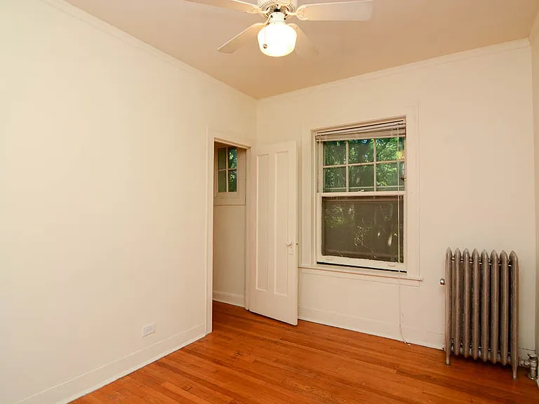 4873 N Talman Ave #3 — Photo 17