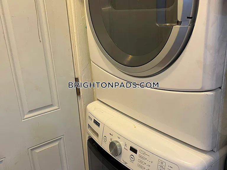 41 Hatherly Rd #1 — Photo 9