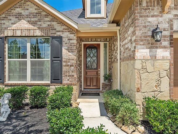 4th image of 18802 Satinbird Cir