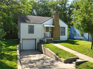 9038 Noland Rd, Lenexa, KS 66215