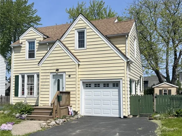 135 Hampton Pkwy, Buffalo, NY 14217