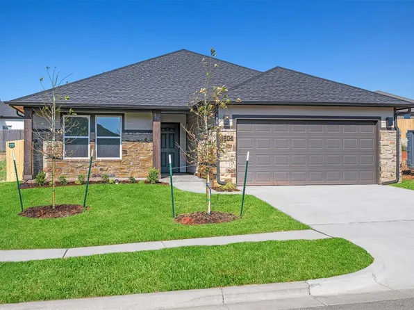 3804 Eureka Dr, Norman, OK 73069