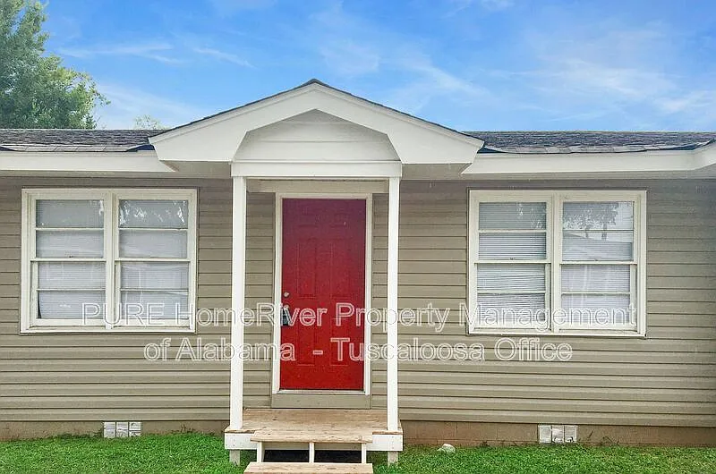2 bed, 1.0 bath, 745 sqft, $870 — Photo 2