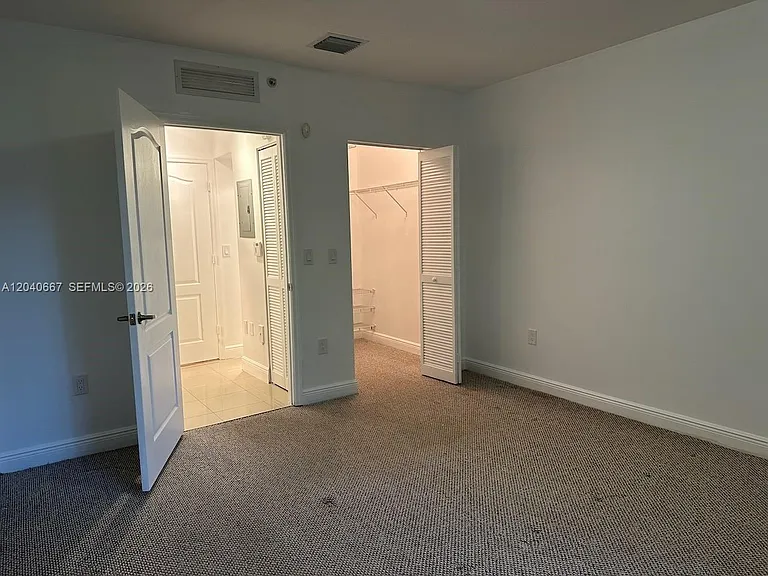 652 NE 63rd St #102 — Photo 10