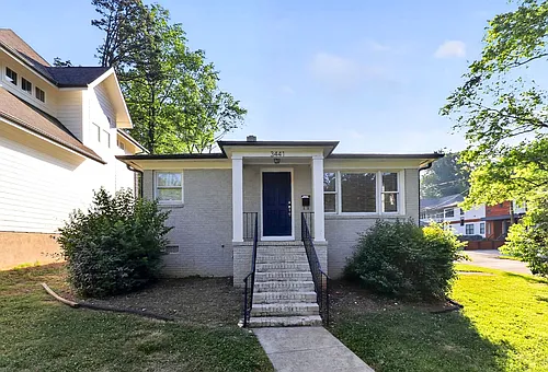 3441 Commonwealth Ave Photo 1