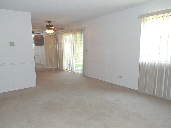 5th image of 1711 De Forest Ln