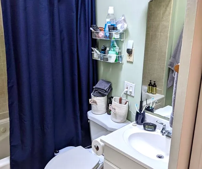 7020 Bancroft Ave — Photo 6