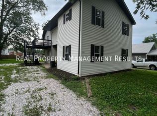 1624 S Red Bank Rd #A, Evansville, IN 47712