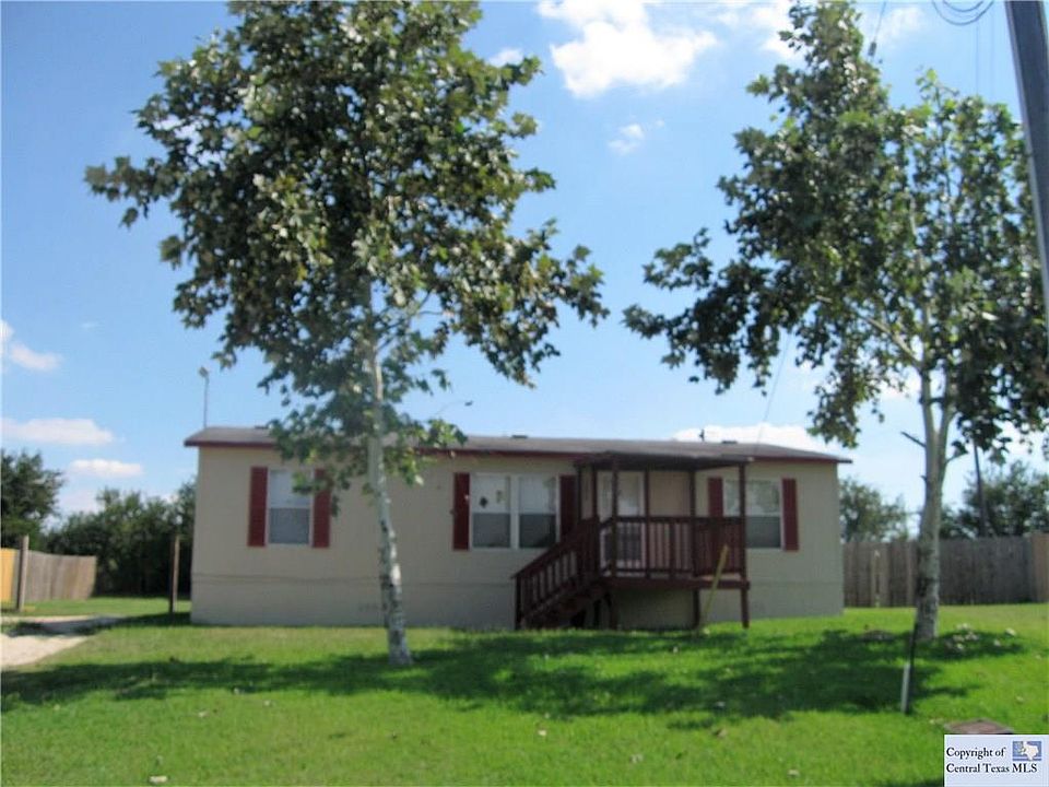1st image of 390 Rosemary Loop