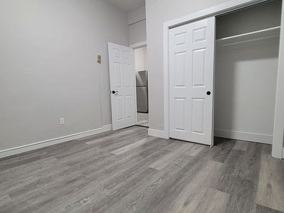 5th image of 8 King St