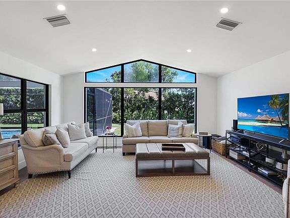 3rd image of 9973 Boca AVE N