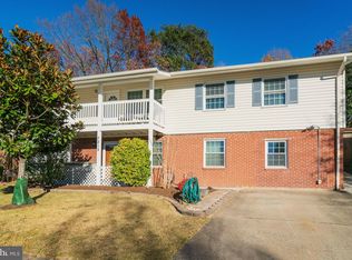 7215 Beverly Park Dr, Springfield, VA 22150