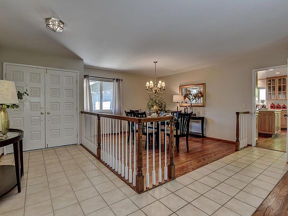 3rd image of 12547 Scully Ave