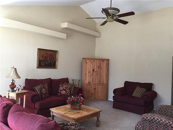 5th image of 2214 Greenbriar Ave