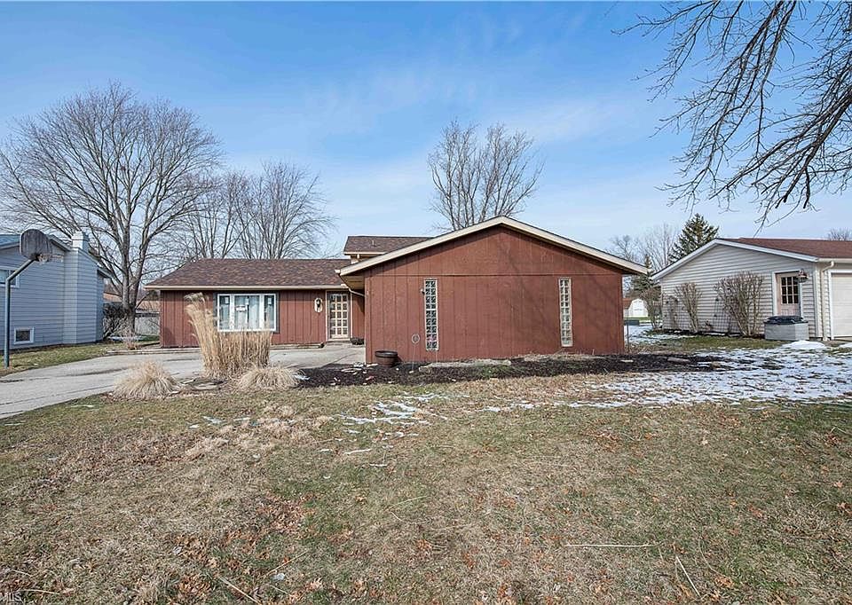 1st image of 20566 White Bark Dr