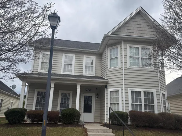 1076 Cranberry Ct, Moneta, VA 24121