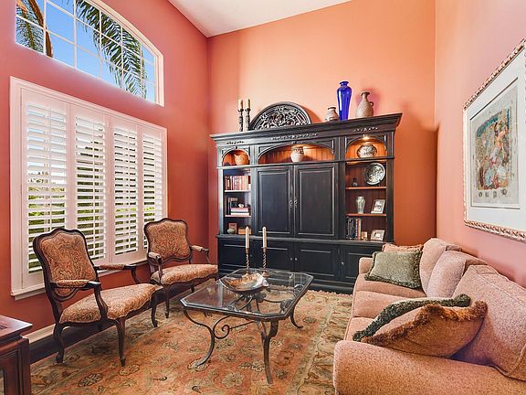 3rd image of 8071 Canyon Lake Cir