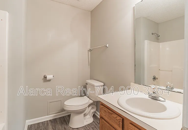 6532 David Ave — Photo 12